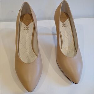 Brand new Chanel Tan Leather Women's heels 36.5